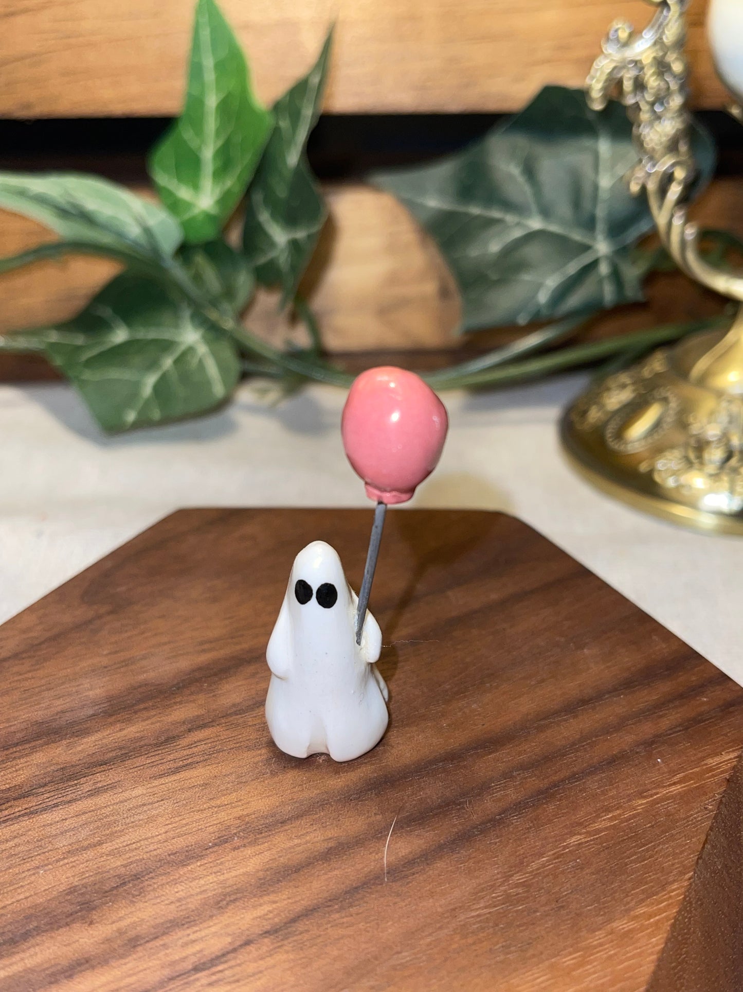 Ghost and Balloon
