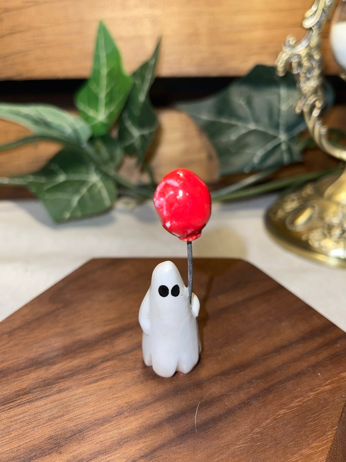 Ghost and Balloon
