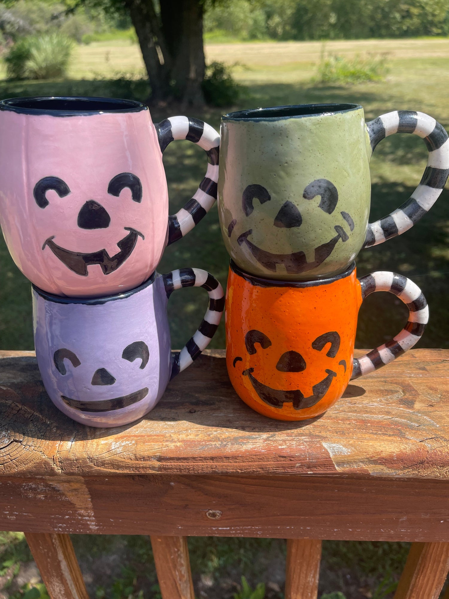 Jack-o'-Lantern Mugs