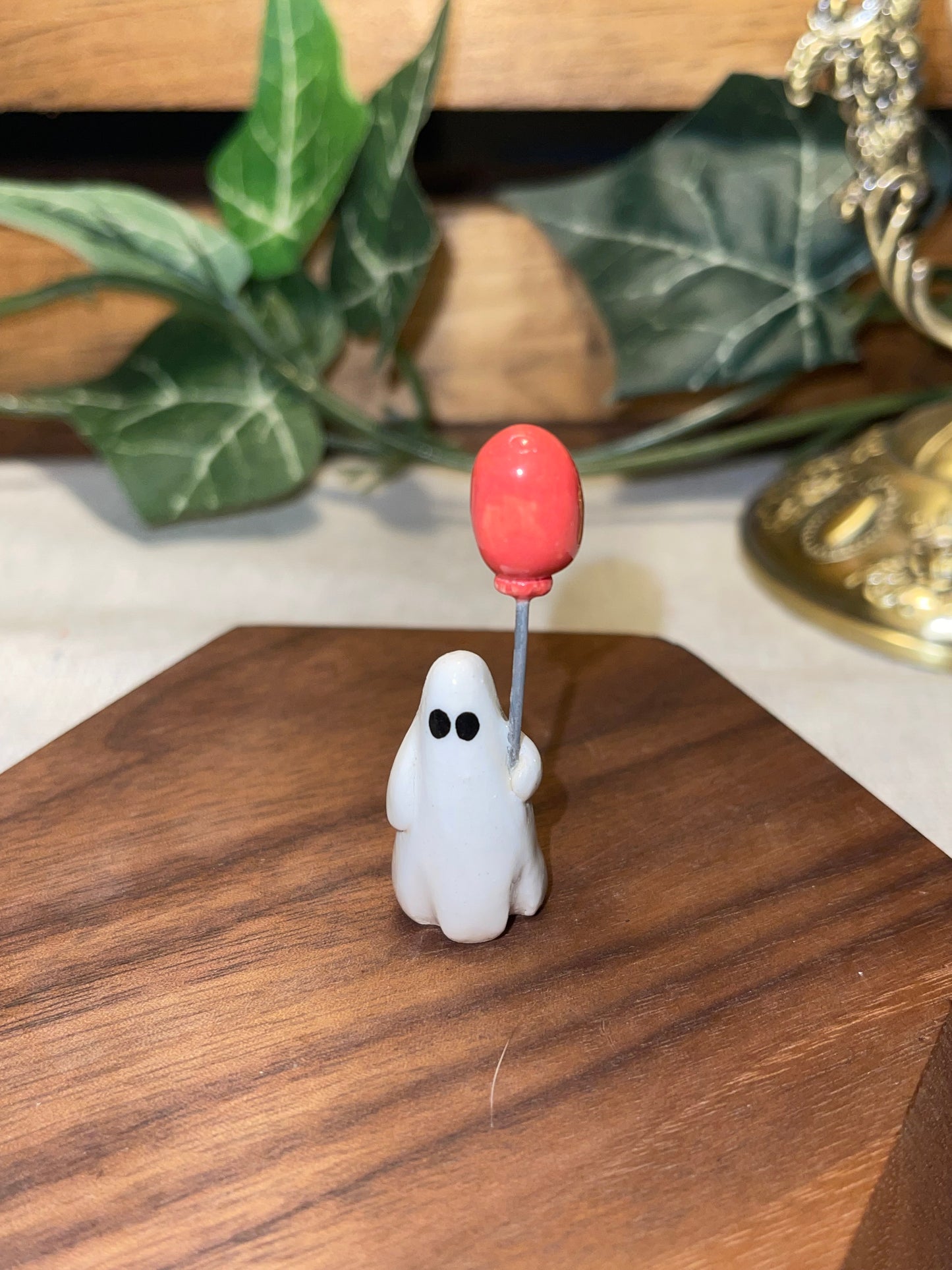 Ghost and Balloon