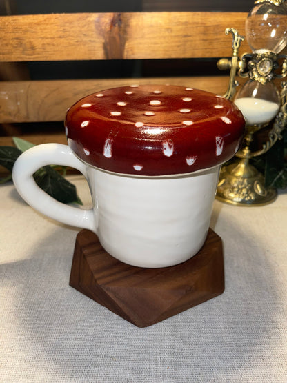 Mushroom Lidded Mug