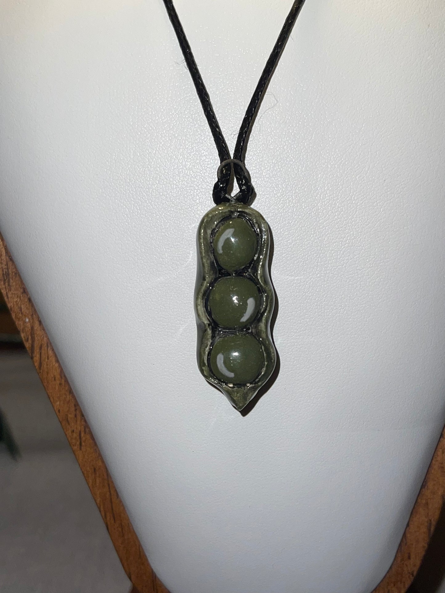 Three Peas in a Pod Ceramic Necklace