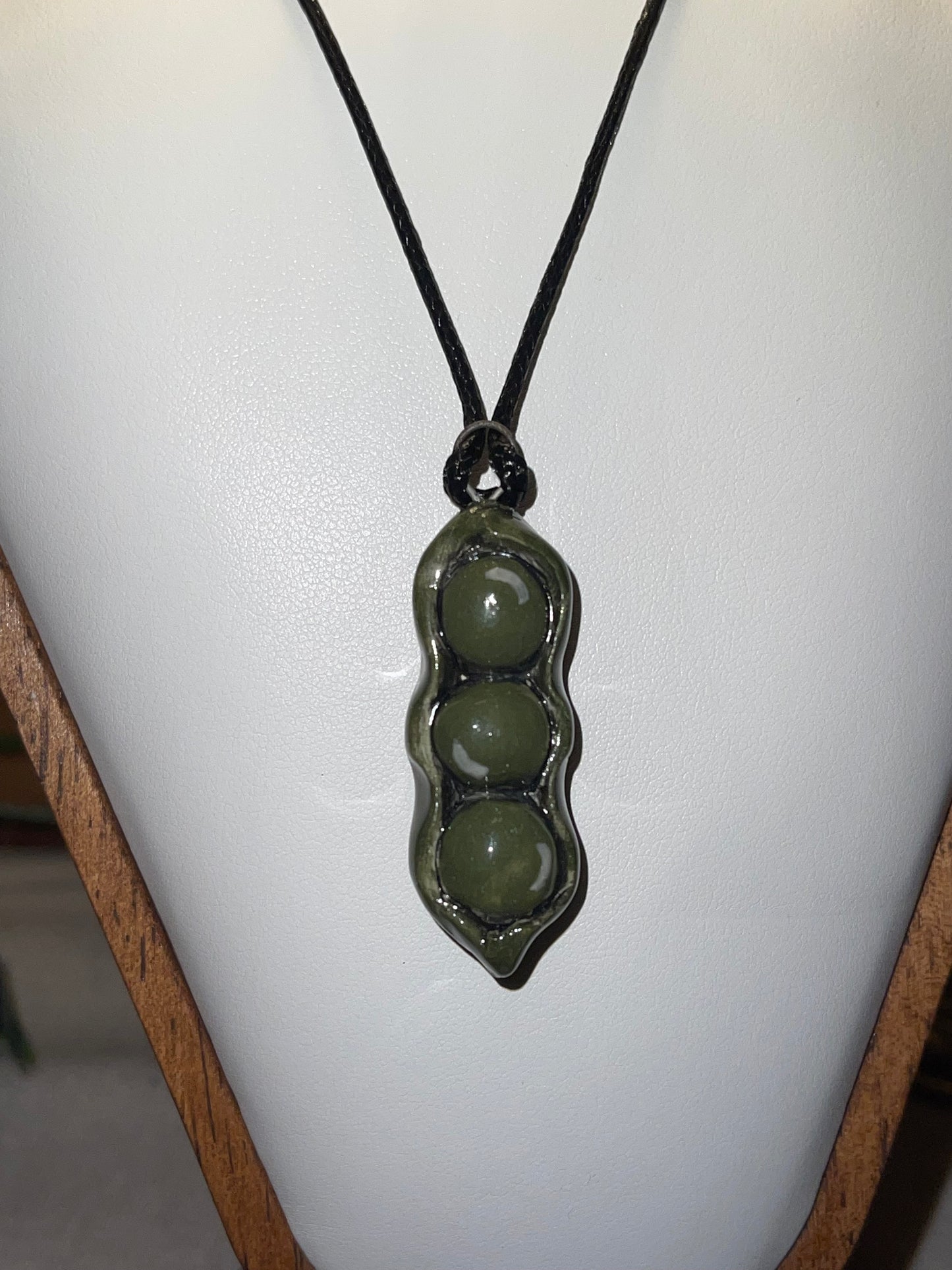 Three Peas in a Pod Ceramic Necklace